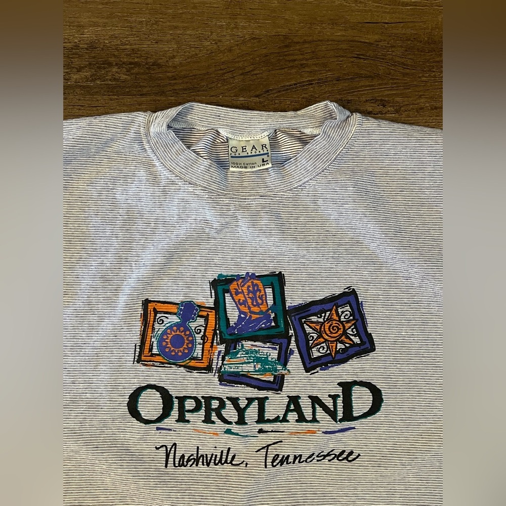 Vintage Opryland Size L 100% Cotton Made In USA‎ Single Stitch T-SHIRT. NWOT C3